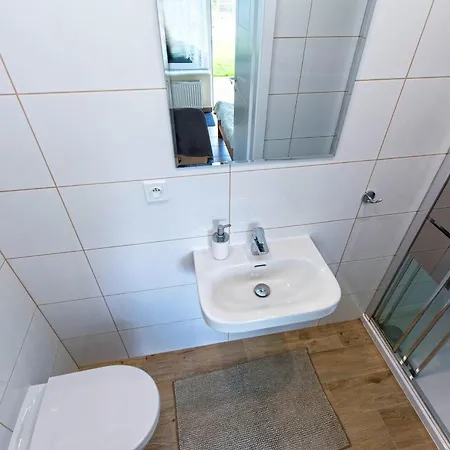 ホームステイ Dzika Plaza グダニスク