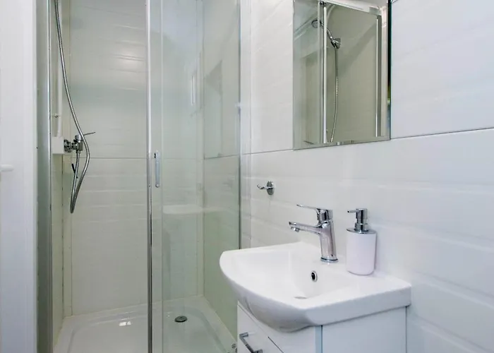 Dzika Plaza Homestay szállás