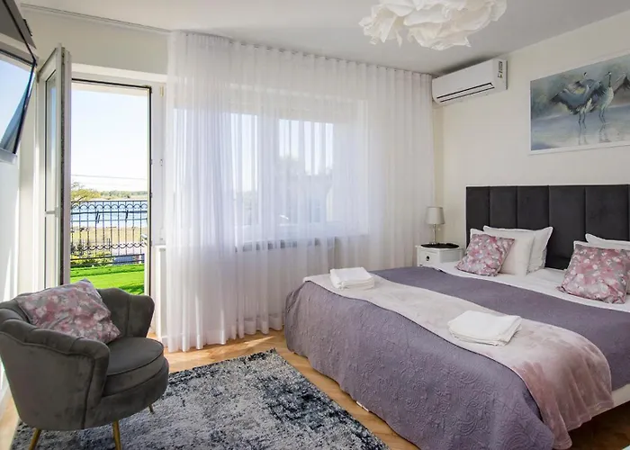 Dzika Plaza Homestay szállás *