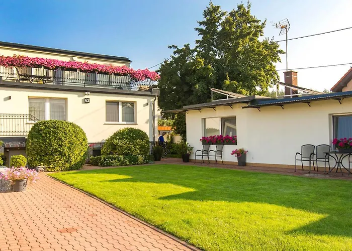 Homestay szállás Dzika Plaza *