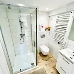 Séjour chez l'habitant Dzika Plaza *