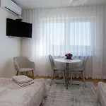 Séjour chez l'habitant Dzika Plaza *
