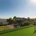 Dzika Plaza