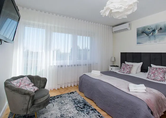 Dzika Plaza Kwatera prywatna *